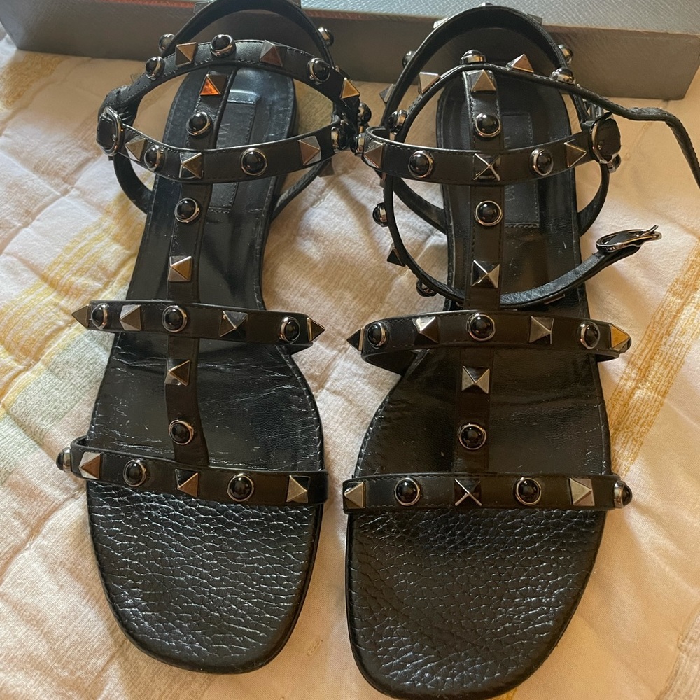 Authentic Valentino rockstud  sandals